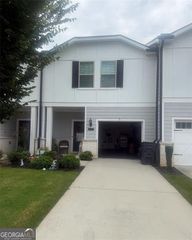 5542 Plain Field Lane, Lilburn, GA 30047