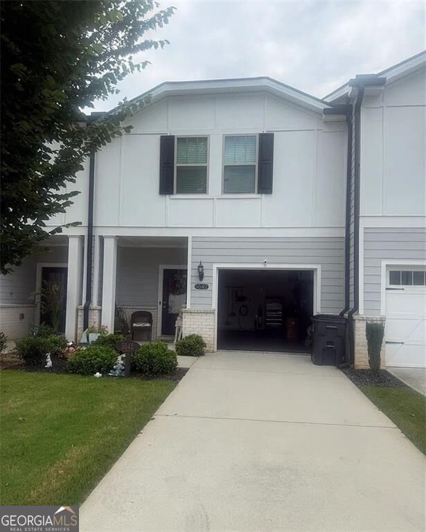 5542 Plain Field Lane, Lilburn, GA 30047