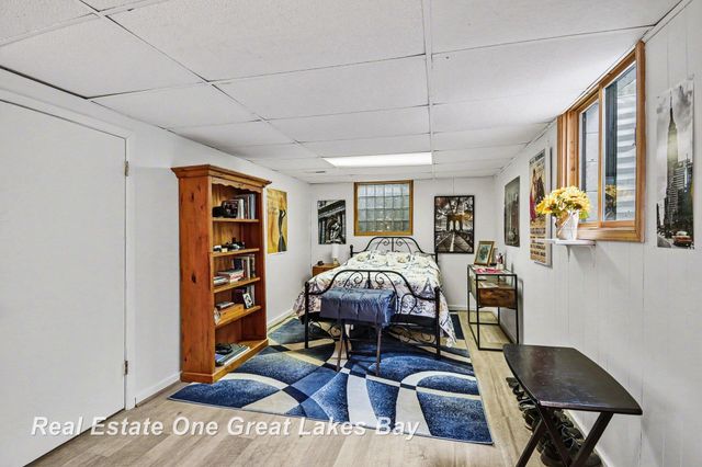 2338 Bay Woods Court, Bay City, MI 48706