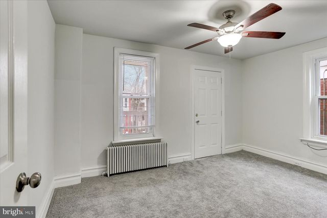 1723 STATE ST, Harrisburg, PA 17103