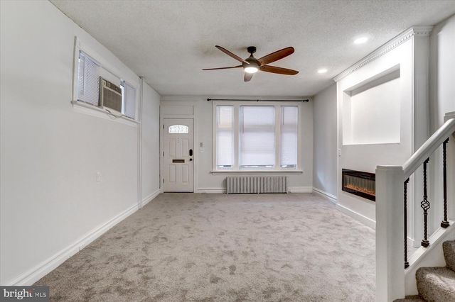 1723 STATE ST, Harrisburg, PA 17103