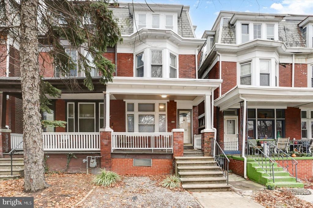 1723 STATE ST, Harrisburg, PA 17103