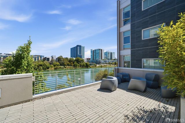 235 Berry Street 314, San Francisco, CA 94158