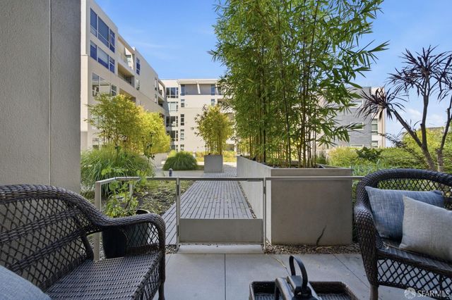 235 Berry Street 314, San Francisco, CA 94158