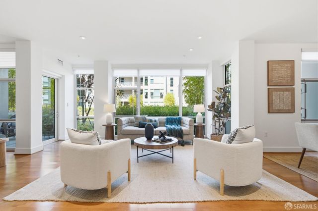 235 Berry Street 314, San Francisco, CA 94158