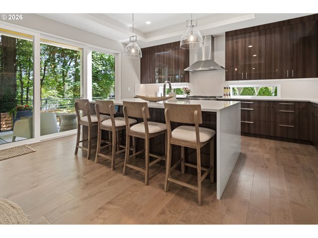13344 BRIARWOOD Ln, Lake Oswego, OR 97034