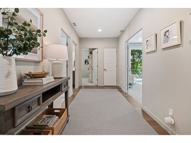 13344 BRIARWOOD Ln, Lake Oswego, OR 97034
