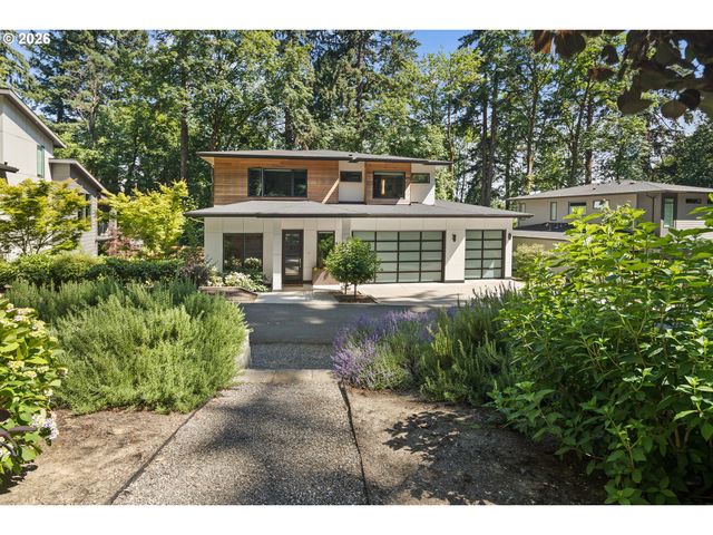 13344 BRIARWOOD Ln, Lake Oswego, OR 97034