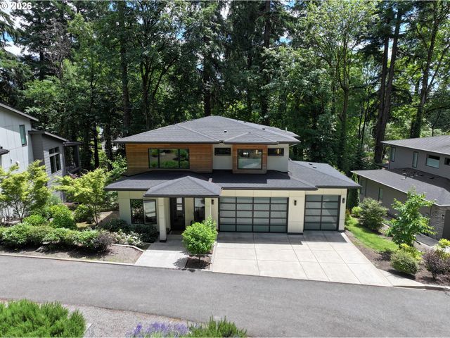 13344 BRIARWOOD Ln, Lake Oswego, OR 97034