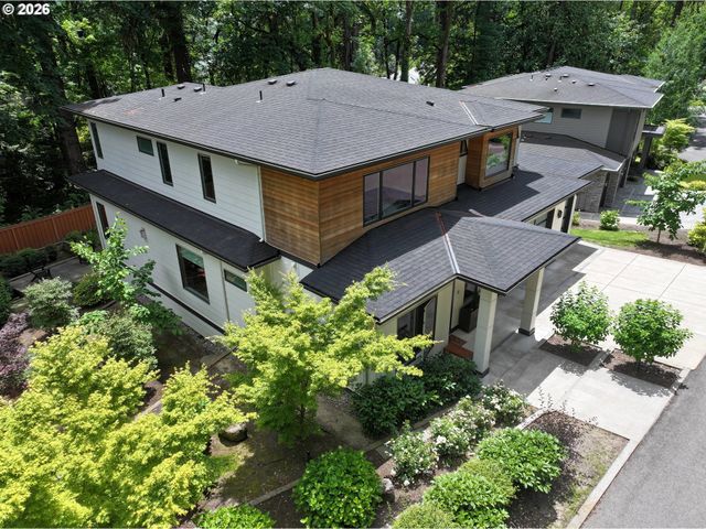 13344 BRIARWOOD Ln, Lake Oswego, OR 97034