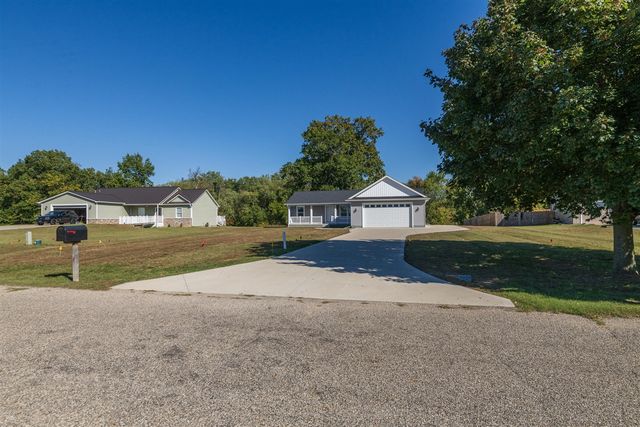 135 Jeremy Street, Constantine, MI 49042