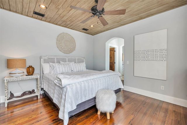 1800 Bruce Drive, St Simons Island, GA 31522