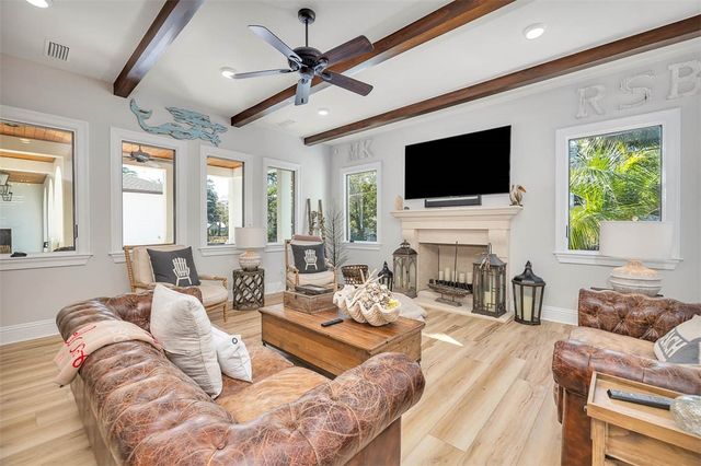 1800 Bruce Drive, St Simons Island, GA 31522