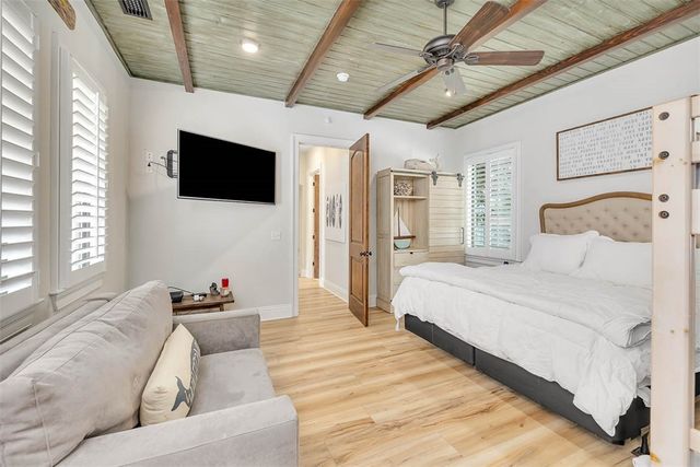 1800 Bruce Drive, St Simons Island, GA 31522