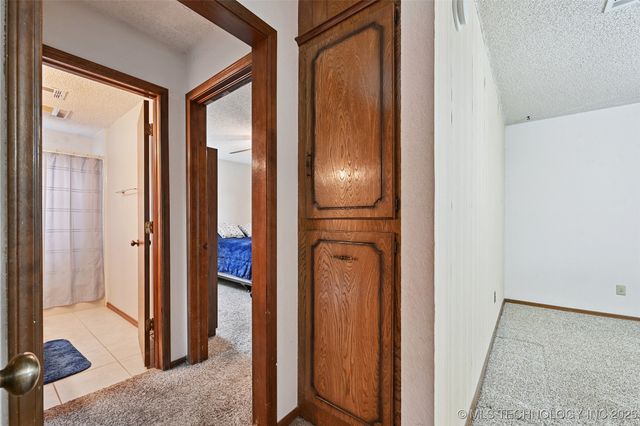 11212 N 106th East Avenue, Owasso, OK 74055