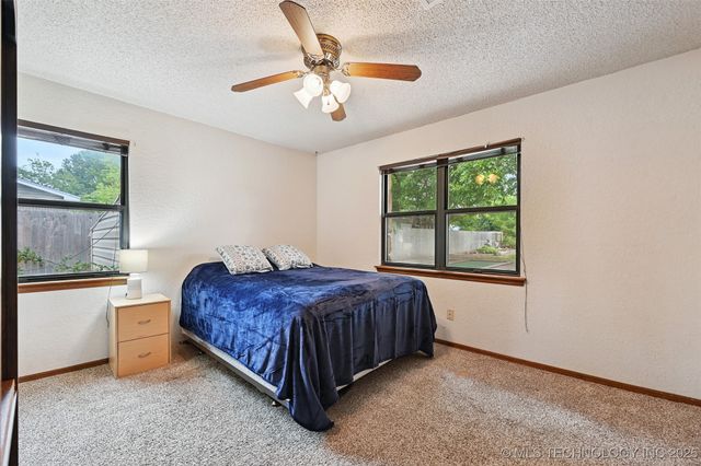 11212 N 106th East Avenue, Owasso, OK 74055
