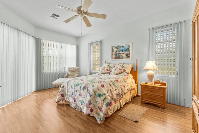 832 CARNOUSTIE DRIVE, Venice, FL 34293