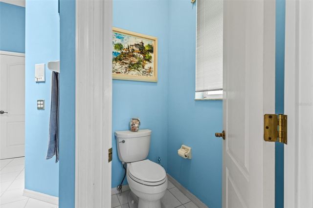 832 CARNOUSTIE DRIVE, Venice, FL 34293