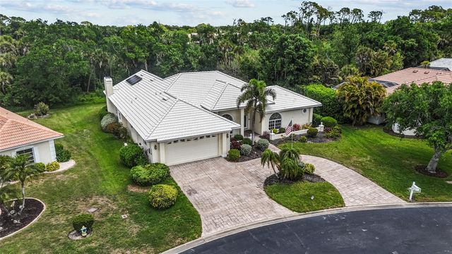 832 CARNOUSTIE DRIVE, Venice, FL 34293