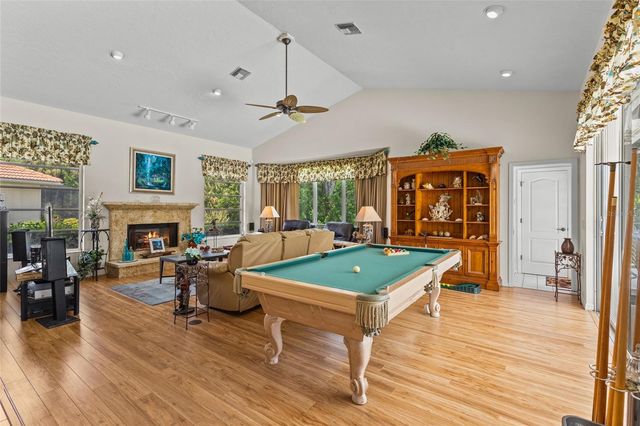 832 CARNOUSTIE DRIVE, Venice, FL 34293