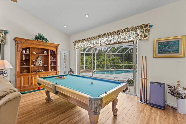 832 CARNOUSTIE DRIVE, Venice, FL 34293