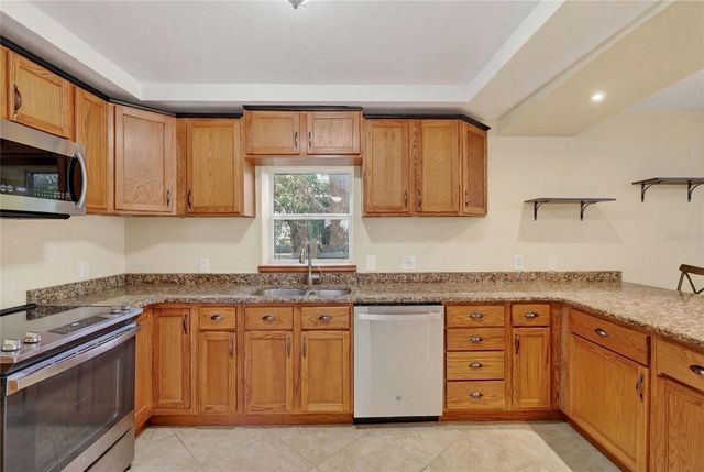 532 HUNTER STREET, Lakeland, FL 33803