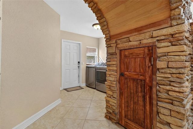 532 HUNTER STREET, Lakeland, FL 33803