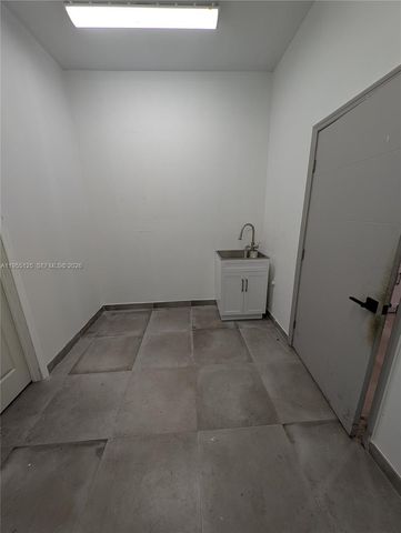 18139 NE 19th Ave, North Miami Beach, FL 33162