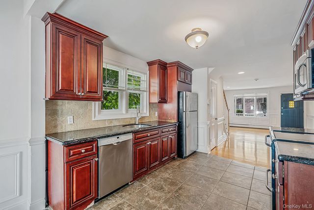 245 Greeley Avenue, Sayville, NY 11782