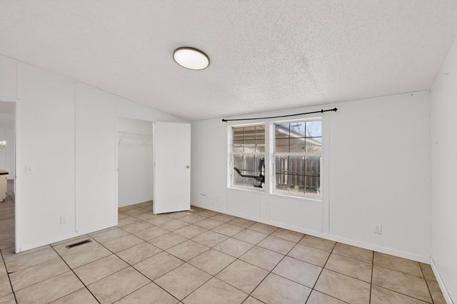 6327 Isleta Boulevard SW, Albuquerque, NM 87105