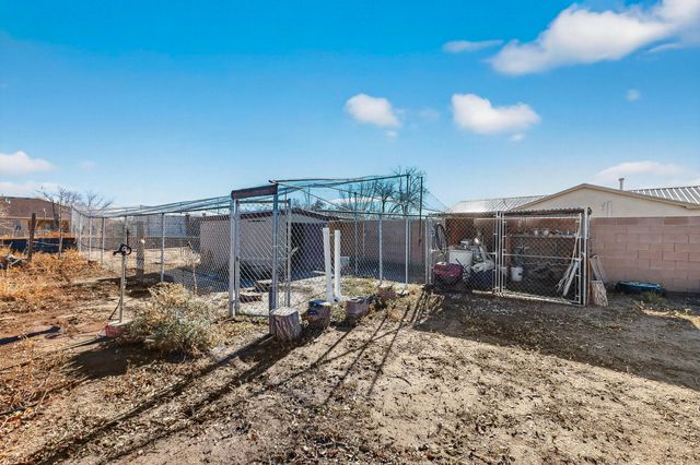 6327 Isleta Boulevard SW, Albuquerque, NM 87105