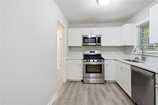 2349 Omaha Road SW, Atlanta, GA 30331