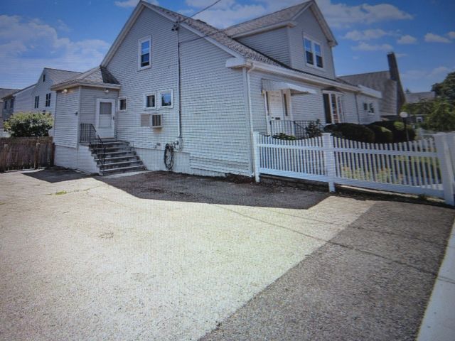300 Manet Ave, Quincy, MA 02169