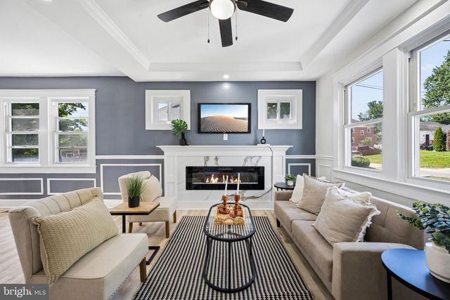 517 VALCOUR RD, Baltimore, MD 21228
