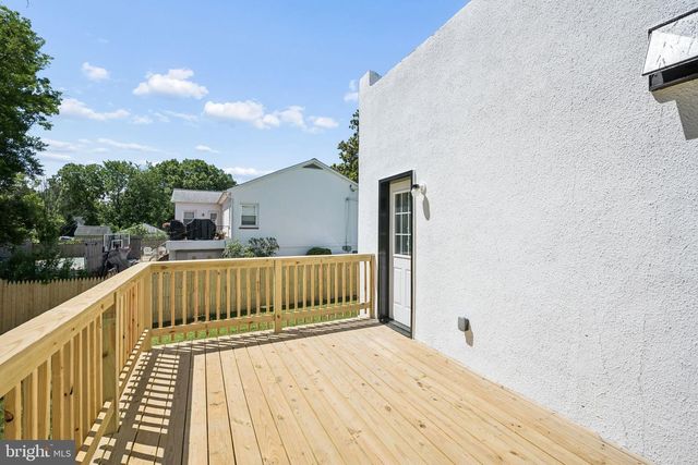 517 VALCOUR RD, Baltimore, MD 21228