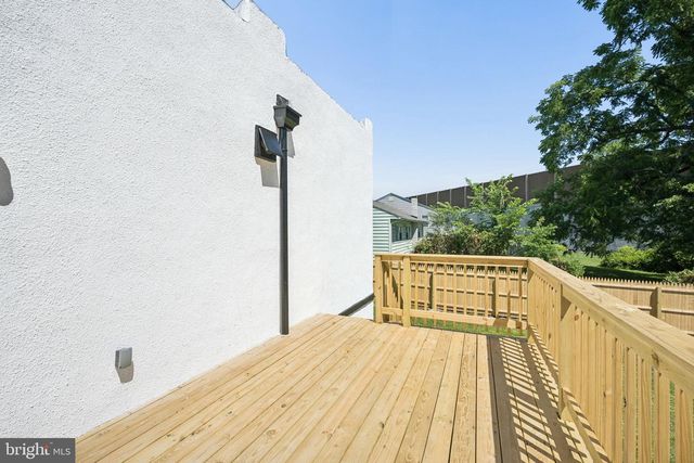 517 VALCOUR RD, Baltimore, MD 21228