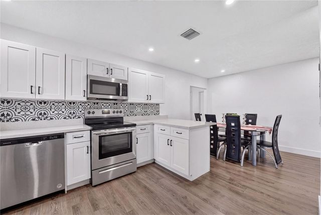 5724 SW 18th Street, West Park, FL 33023