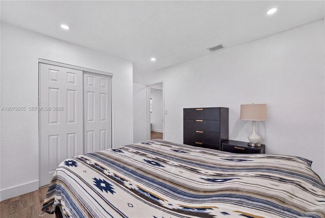 5724 SW 18th Street, West Park, FL 33023