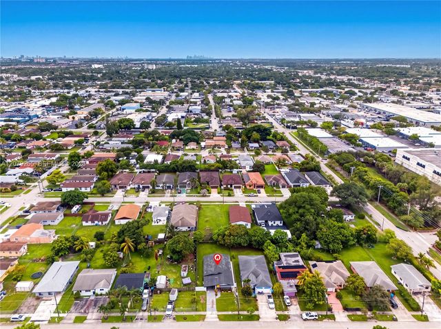 5724 SW 18th Street, West Park, FL 33023