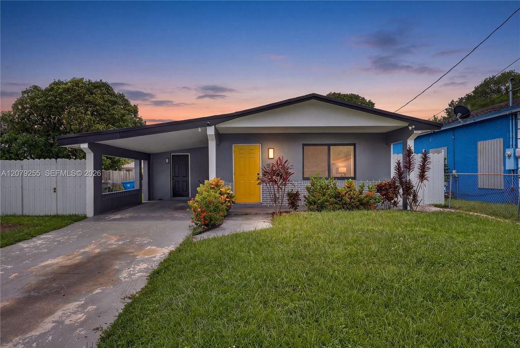 5724 SW 18th Street, West Park, FL 33023