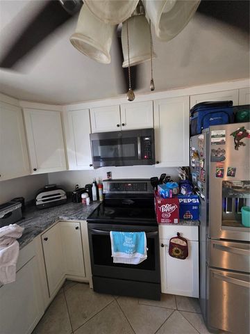 8672 78TH PLACE, Seminole, FL 33777