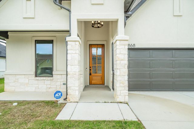 1868 Meadowview, Canton, TX 75103