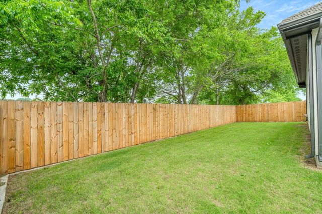 1868 Meadowview, Canton, TX 75103