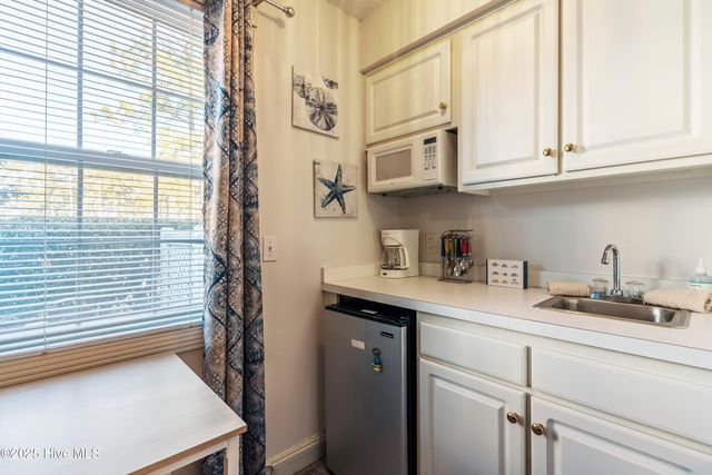 330 S Middleton Drive NW Unit 1001, Calabash, NC 28467