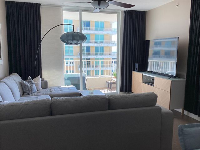 700 E Boynton Beach Boulevard 1207, Boynton Beach, FL 33435