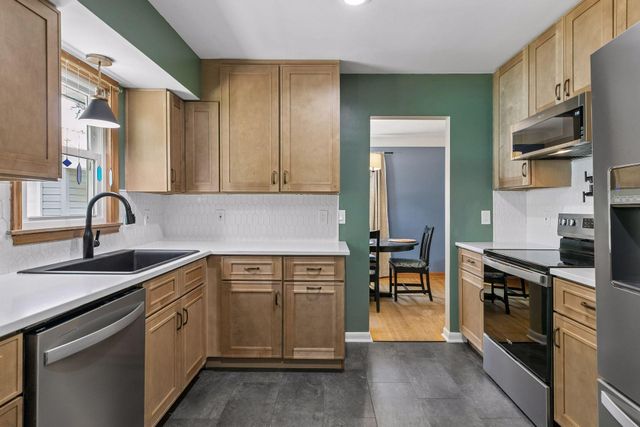 2309 Dorothy Avenue, White Bear Lake, MN 55110