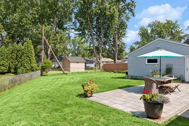 2309 Dorothy Avenue, White Bear Lake, MN 55110