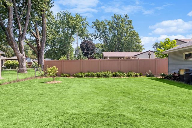 2309 Dorothy Avenue, White Bear Lake, MN 55110