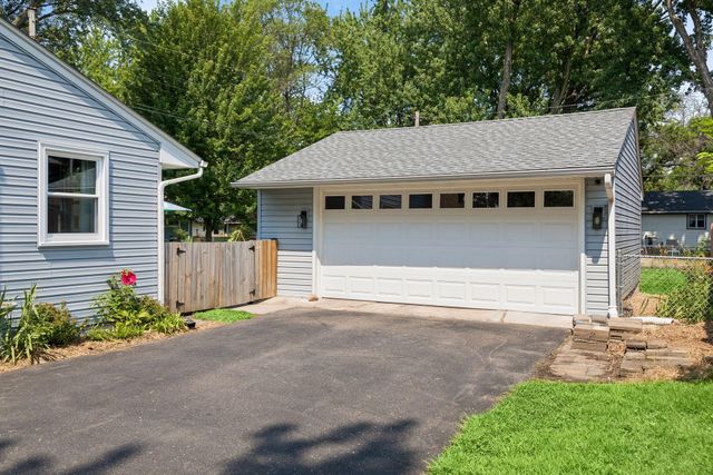 2309 Dorothy Avenue, White Bear Lake, MN 55110