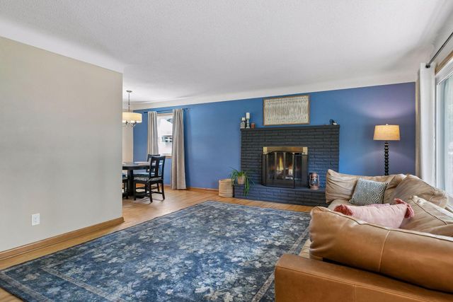2309 Dorothy Avenue, White Bear Lake, MN 55110